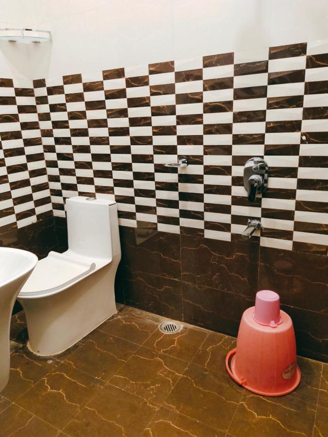 Hotel The Shree Jee Palace Mirzāpur المظهر الخارجي الصورة