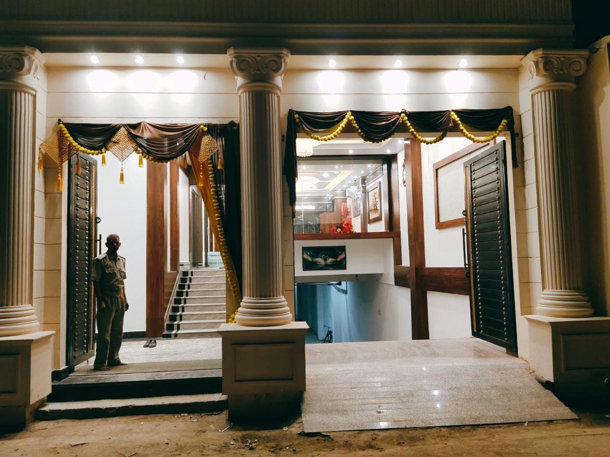 Hotel The Shree Jee Palace Mirzāpur المظهر الخارجي الصورة