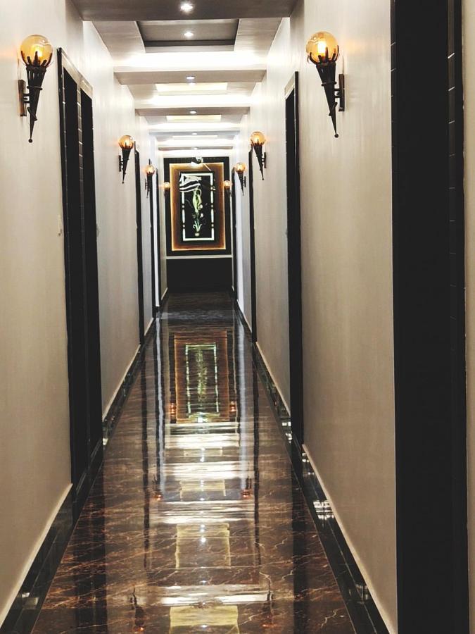 Hotel The Shree Jee Palace Mirzāpur المظهر الخارجي الصورة