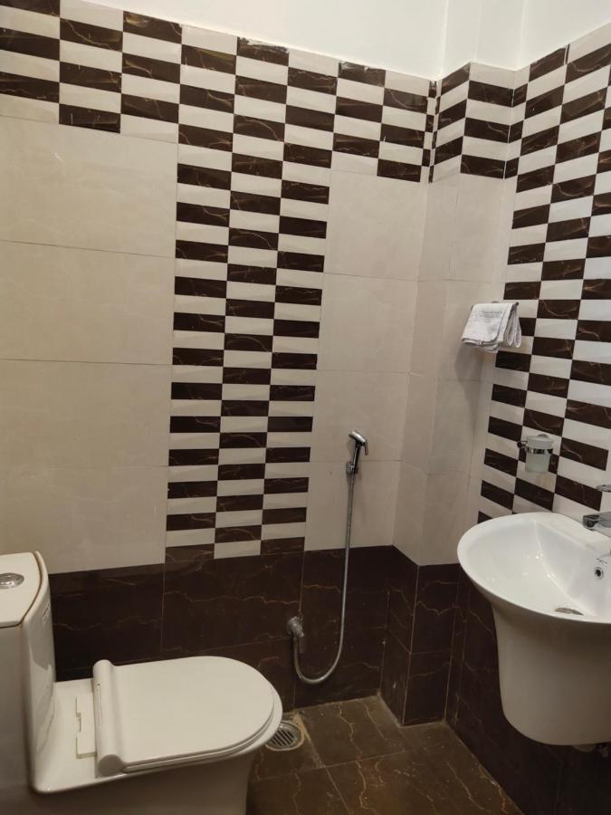 Hotel The Shree Jee Palace Mirzāpur المظهر الخارجي الصورة